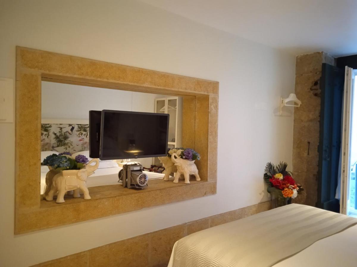 Alecrim Ao Chiado Hotel Lisbon Bagian luar foto