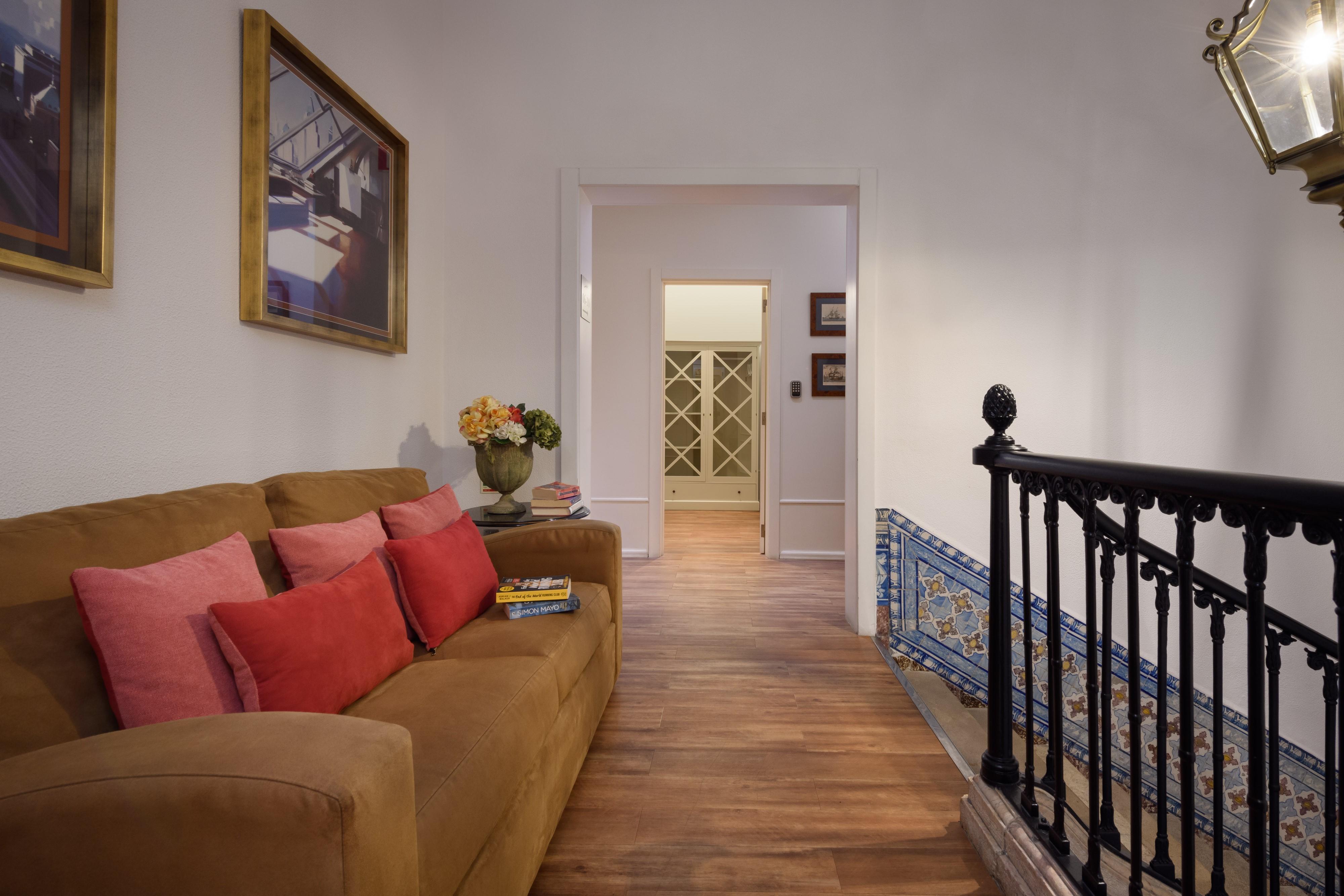 Alecrim Ao Chiado Hotel Lisbon Bagian luar foto