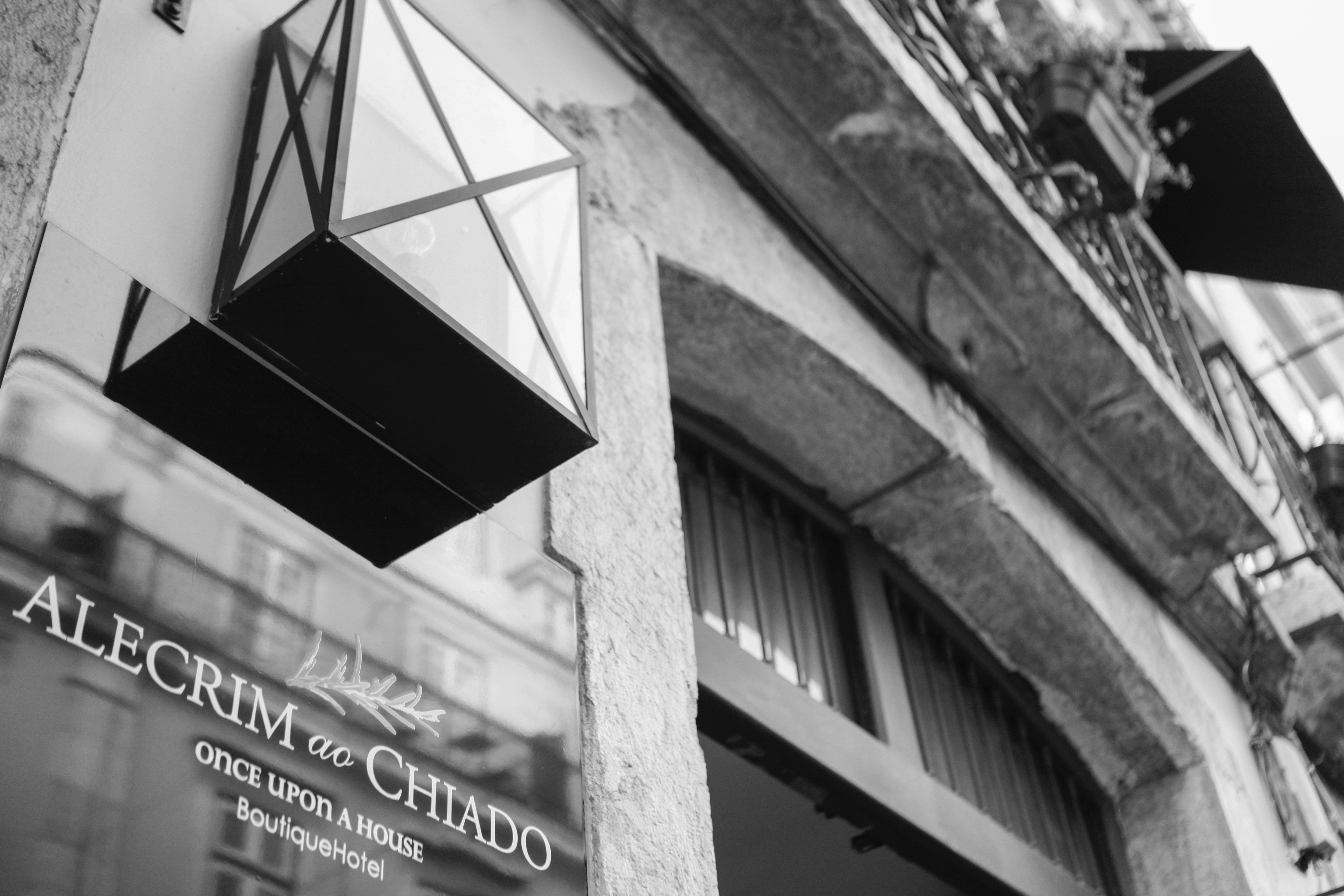 Alecrim Ao Chiado Hotel Lisbon Bagian luar foto