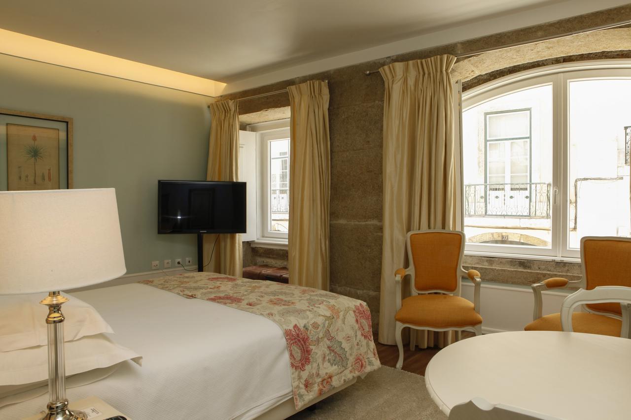 Alecrim Ao Chiado Hotel Lisbon Bagian luar foto